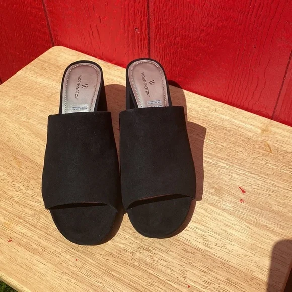 Worthington Shoes Sandals - Picture 3 of 6